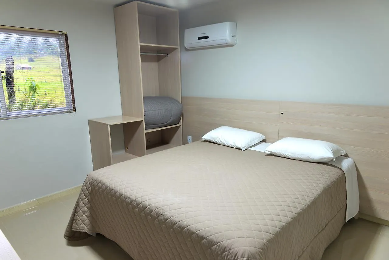 Hotel Guerra - Pousada Montebelo جاغوارونا